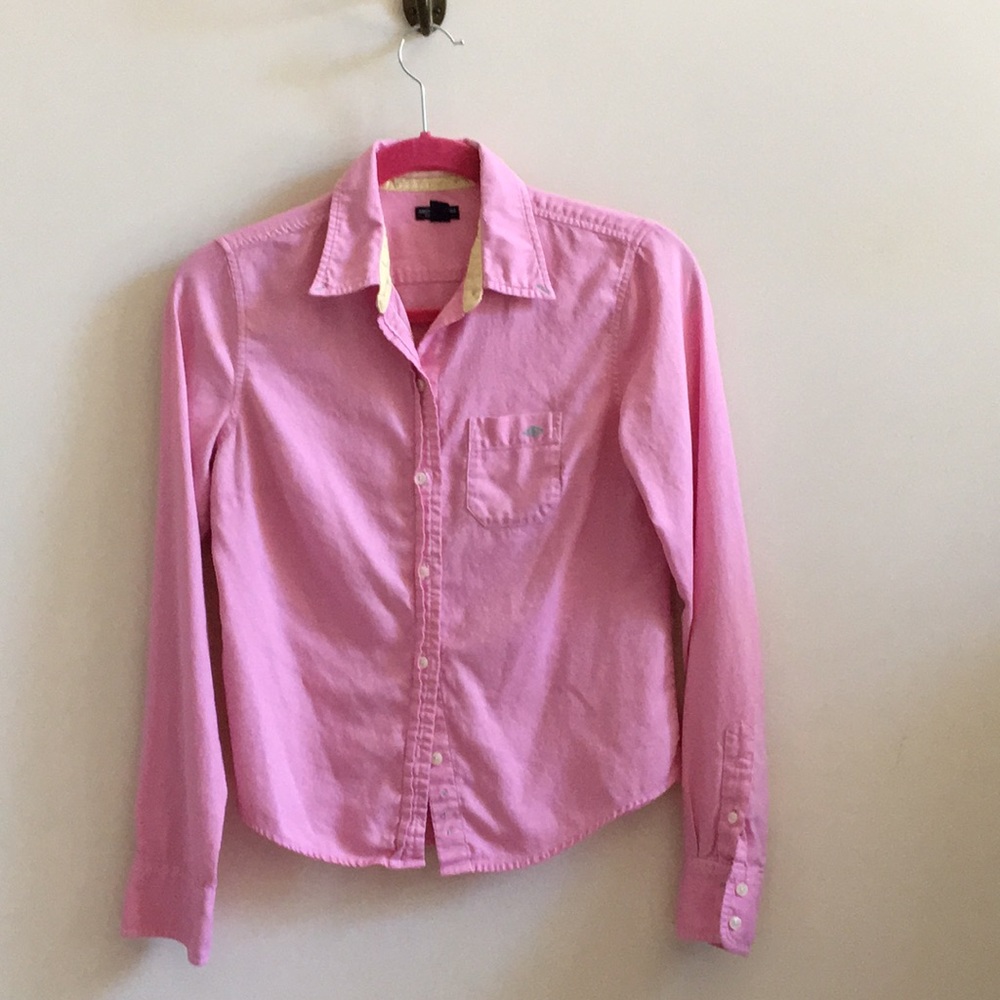 Pink Button down long sleeve shirt a pocket